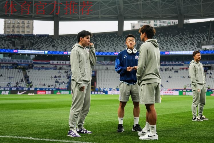 全运会笼式足球激战正酣 群体司领导赴赛区观战